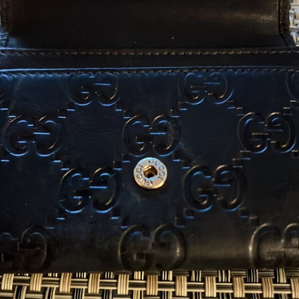 Gucci bifold wallet